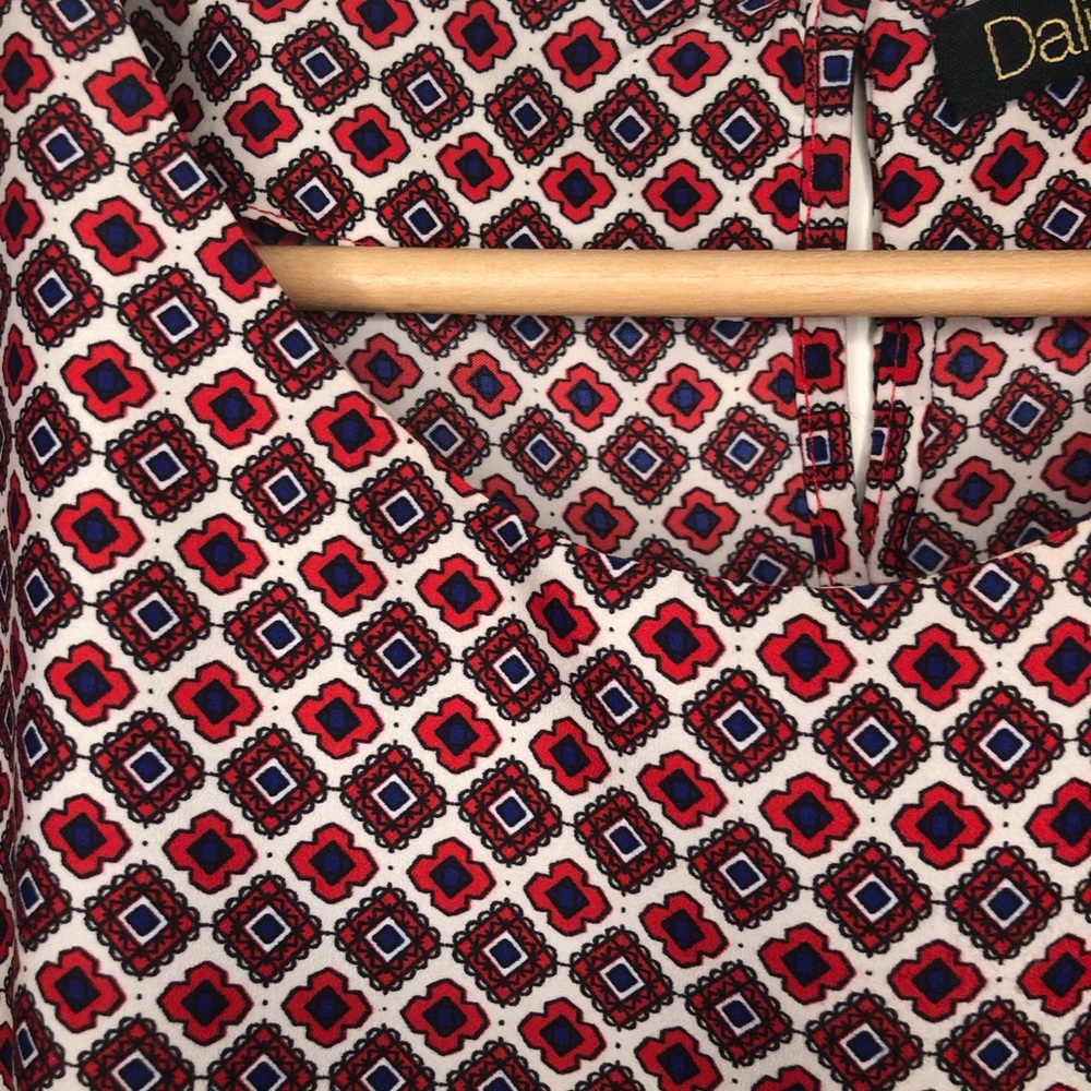 Francesca’s Patterned Blouse - Picture 3 of 3